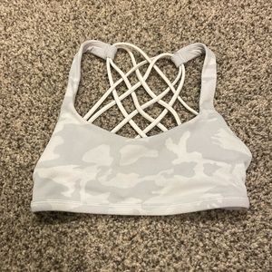 White camo lululemon sports bra